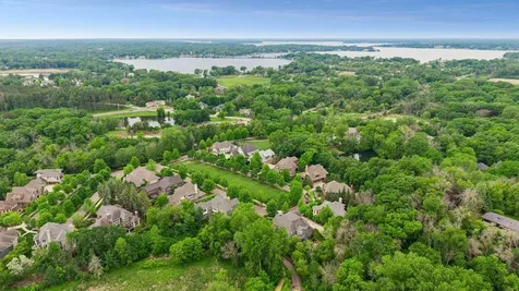 2224 Portico Green Wayzata MN 55391