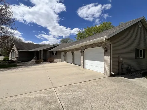 1500 Mc Auliffe Place NW Alexandria MN 56308