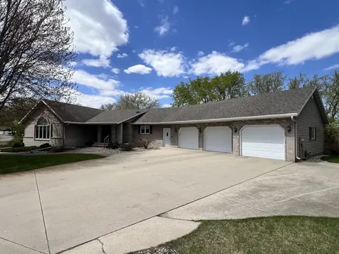 1500 Mc Auliffe Place NW Alexandria MN 56308