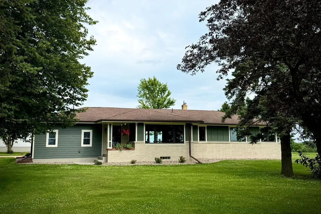 N3940 County Road K Ellsworth WI 54011
