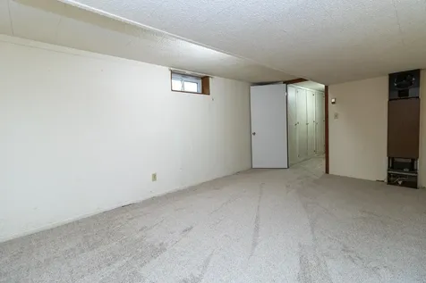 1224 6th Street E Saint Paul MN 55106