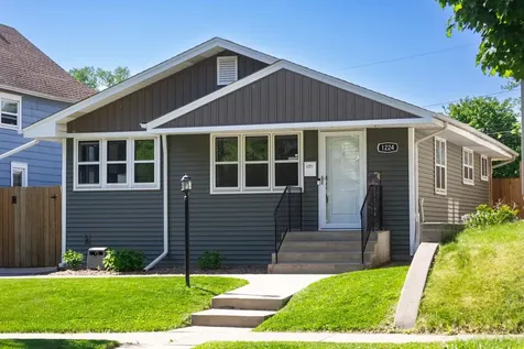 1224 6th Street E Saint Paul MN 55106