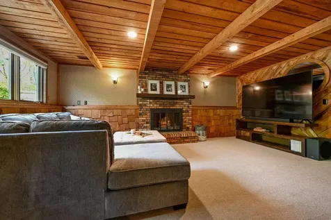 15008 Oakland Avenue Burnsville MN 55306