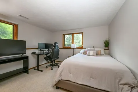 15008 Oakland Avenue Burnsville MN 55306