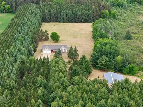 1358 County Road 17 SW Pequot Lakes MN 56472