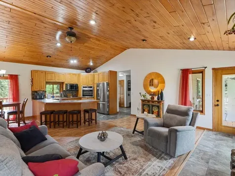 1358 County Road 17 SW Pequot Lakes MN 56472