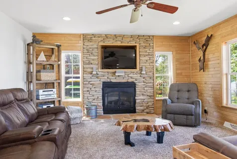 28339 S Swan Lake Road Pengilly MN 55775