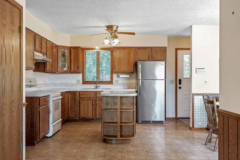 25020 Gull Lane Winona MN 55987