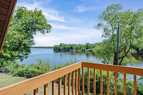 25020 Gull Lane Winona MN 55987