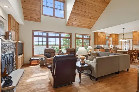 12892 Bass Trail Sauk Centre MN 56378