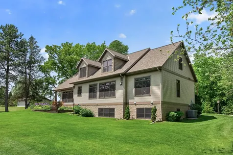 12892 Bass Trail Sauk Centre MN 56378