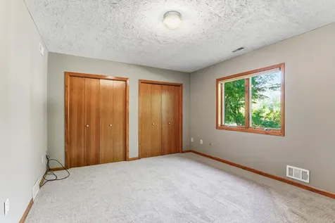 2133 Trumble Court Chaska MN 55318