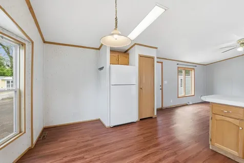 1403 Concord Street S South Saint Paul MN 55075