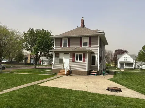602 7th Avenue N Saint James MN 56081