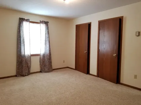 1216 Parkside Drive Marshall MN 56258