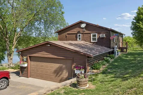 19483 County Road 43 Richmond MN 56368