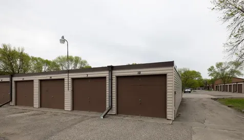 1102 23rd Street S Fargo ND 58103
