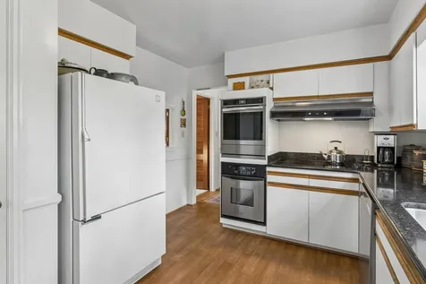 1605 Edgcumbe Road Saint Paul MN 55116
