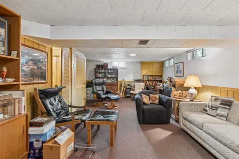 1605 Edgcumbe Road Saint Paul MN 55116
