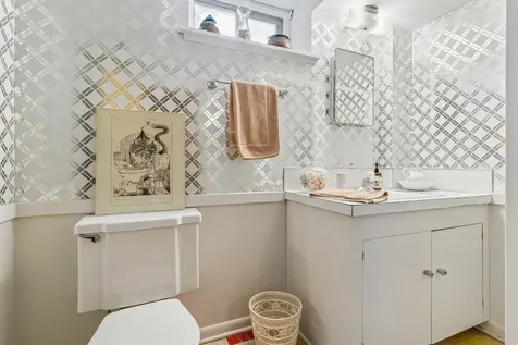 1605 Edgcumbe Road Saint Paul MN 55116