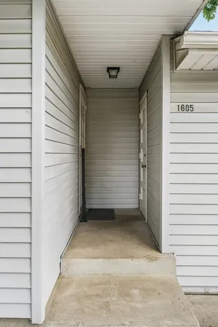 1605 Edgcumbe Road Saint Paul MN 55116