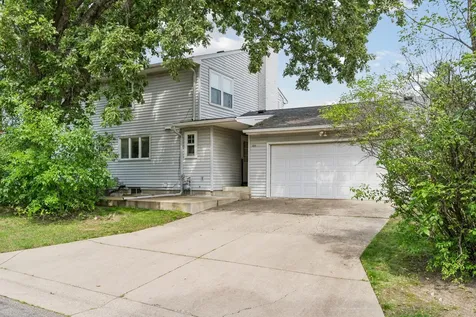 1605 Edgcumbe Road Saint Paul MN 55116