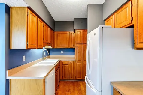 198 6th Street E Saint Paul MN 55101