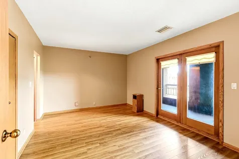 198 6th Street E Saint Paul MN 55101