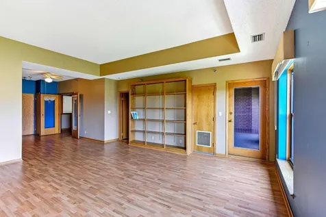 198 6th Street E Saint Paul MN 55101