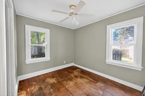 834 Iroquois Avenue Saint Paul MN 55119