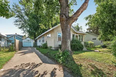 834 Iroquois Avenue Saint Paul MN 55119