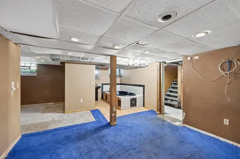834 Iroquois Avenue Saint Paul MN 55119