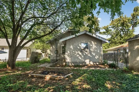 834 Iroquois Avenue Saint Paul MN 55119