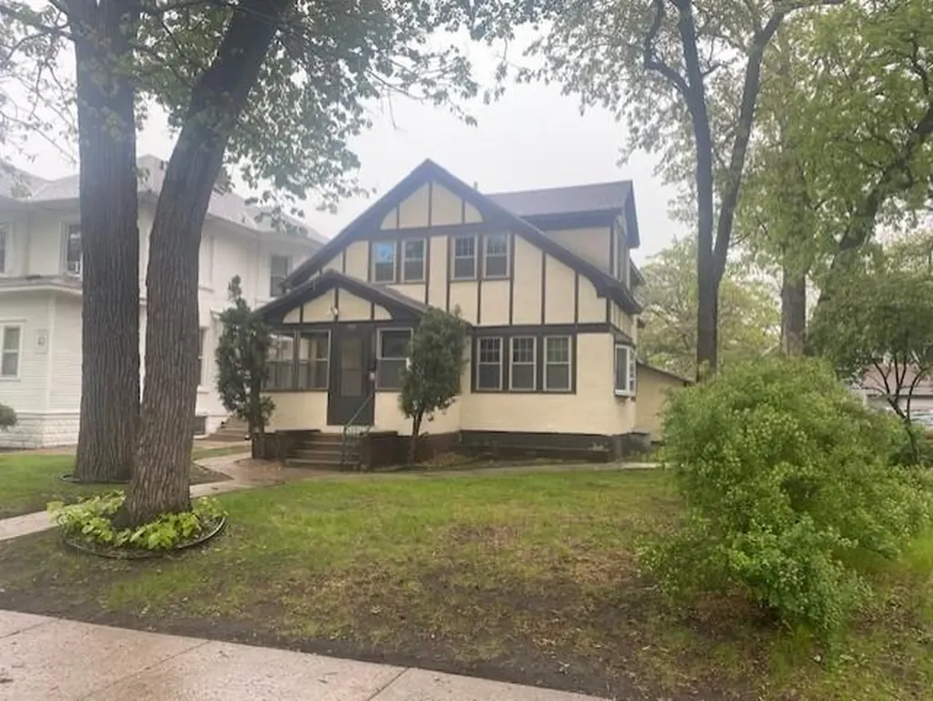 506 7th Avenue S Saint Cloud MN 56301