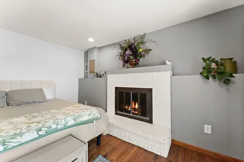 4513 Scott Trail Eagan MN 55122