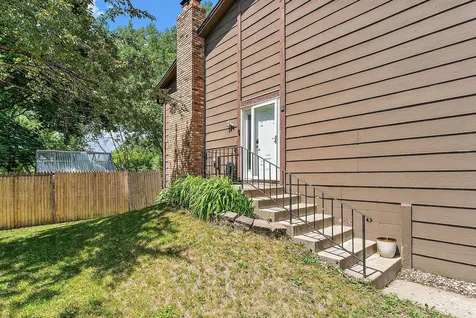 4513 Scott Trail Eagan MN 55122