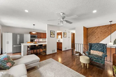 4513 Scott Trail Eagan MN 55122