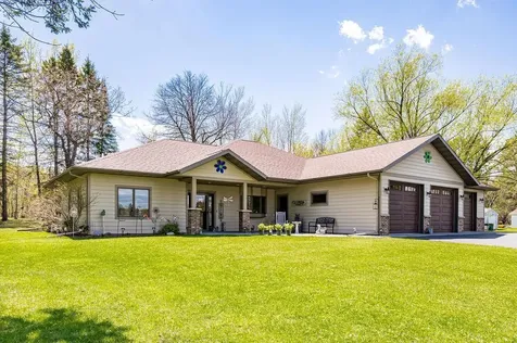 3607 Piedmont Avenue Duluth MN 55811