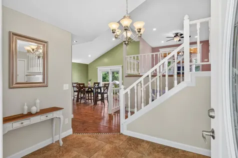 9391 Newcastle Road Woodbury MN 55125