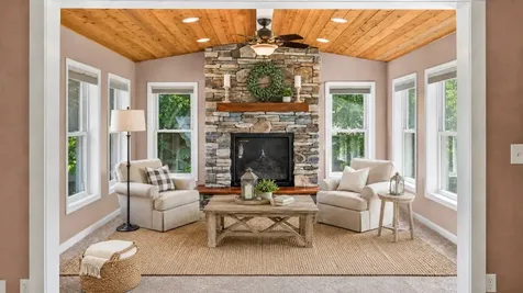 9391 Newcastle Road Woodbury MN 55125