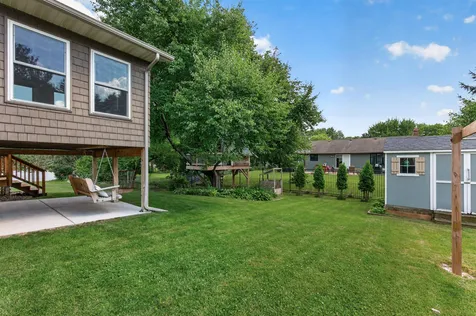 9391 Newcastle Road Woodbury MN 55125