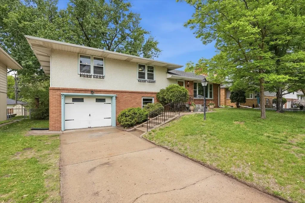 6428 12th Avenue S Richfield MN 55423