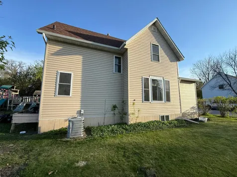 402 Saint Paul Avenue S Thief River Falls MN 56701