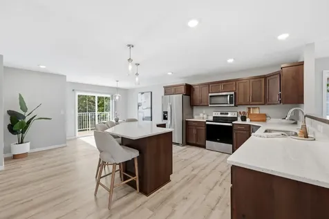 911 7th Street N Fargo ND 58102