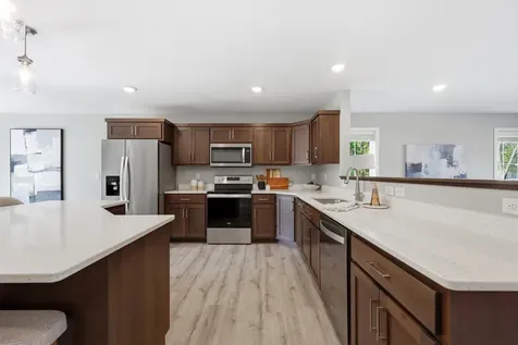 911 7th Street N Fargo ND 58102