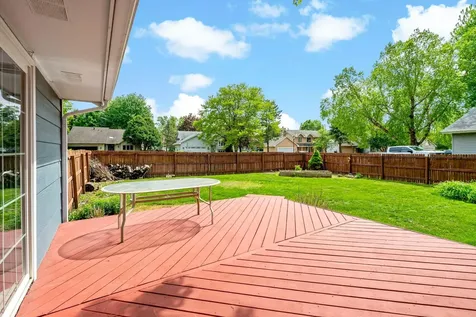 979 Pointe Way Eagan MN 55123