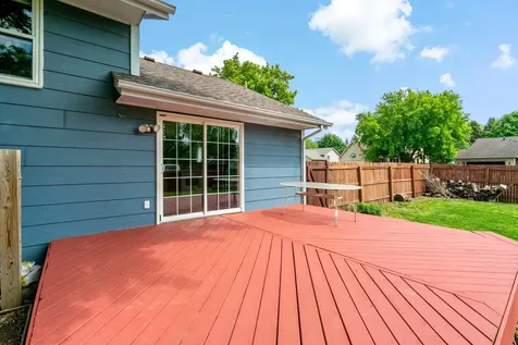979 Pointe Way Eagan MN 55123