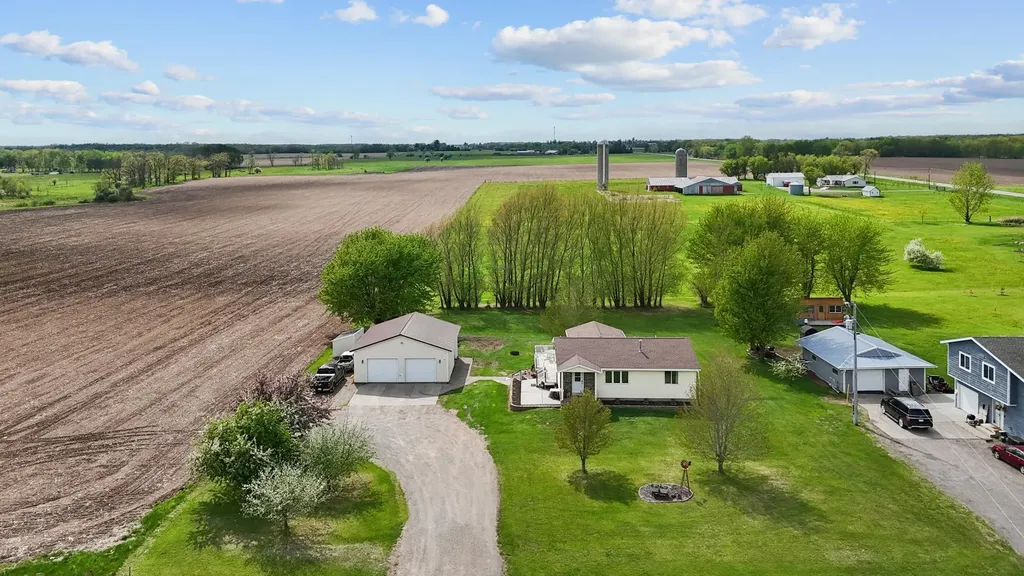 14395 105th Avenue NE Foley MN 56329