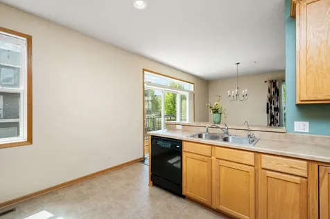 11808 Emery Village Drive N Champlin MN 55316