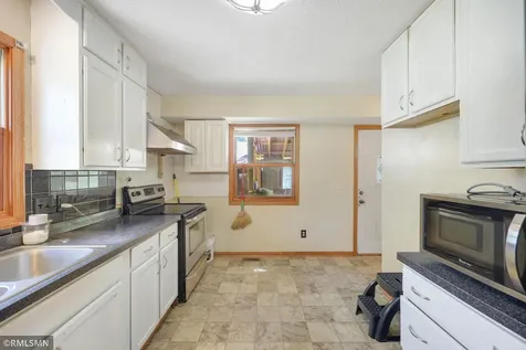 1066 Beatrice Street Eagan MN 55121